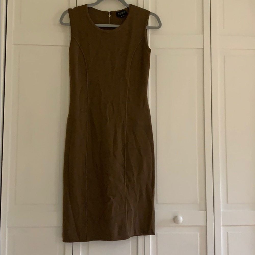 BRAND NEW BROOKSFIELD DRESS